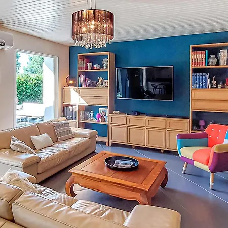 Superbe Maison Avec Piscine Holiday home Andernos-les-Bains